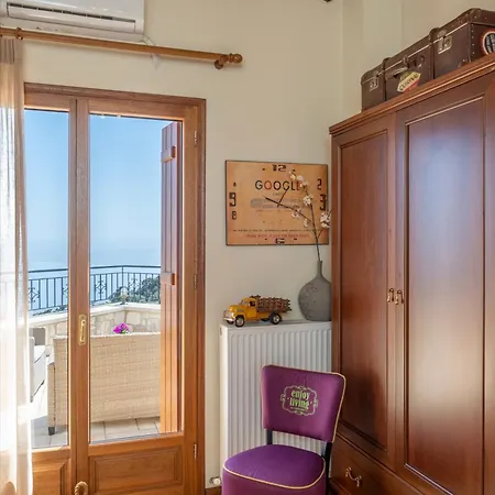 וילה Maria's Panoramic Seaview Likotinaréa